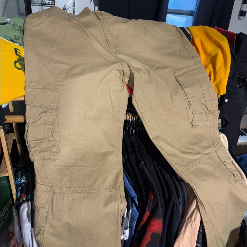 Men's Tan Cargo Pants